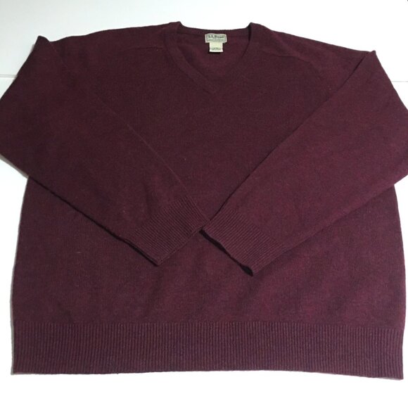 LL Bean Men’s Large Sweater V-Neck 100% Lambs Wool Preppy - Picture 1 of 6